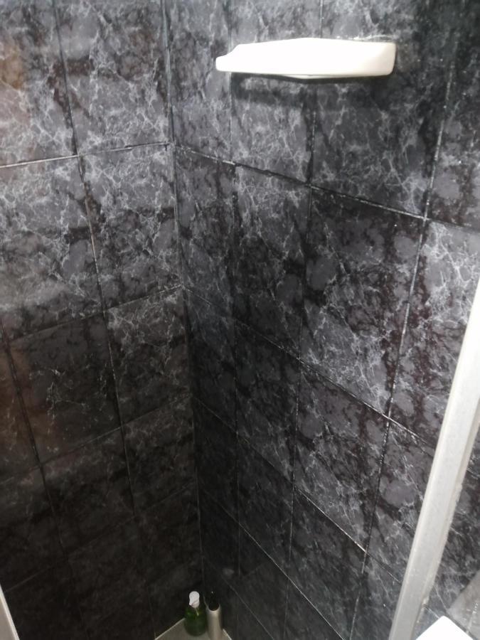 Habitacion Privada Cerca Al Aeropuerto Y Terminal 보고타 외부 사진